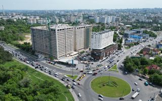 Vânzare, apartament, 3 camere, bd. Renașterii Naționale, Râșcani - Poză 1