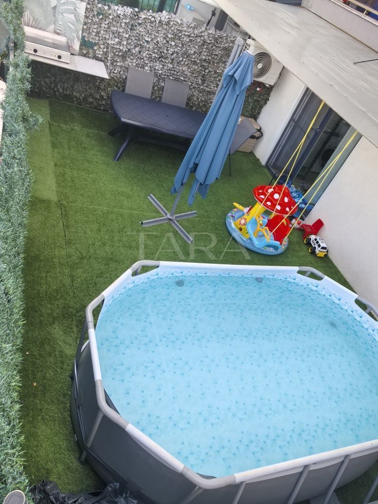 Apartament cu 3 camere, terasă de 30mp cu piscină, 2 parcări subterane - Poză 8