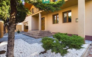 Vilă cu teren generos în Pârneava - Poză 16