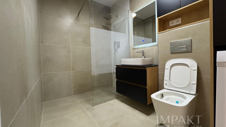 Proprietar ofer apartament la prima inchiriere - Poză 8