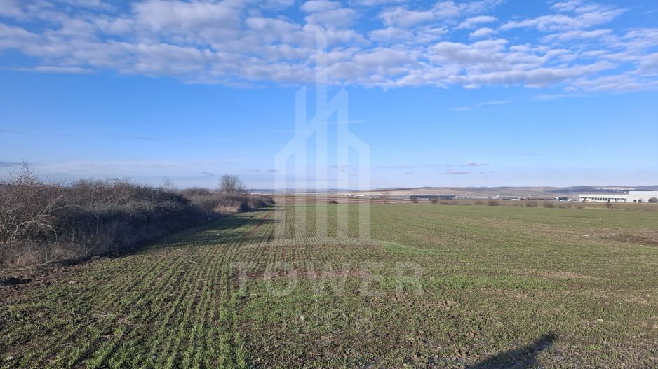 Teren Intravilan de Vânzare – 4300 mp – Cristian, zona Aeroport - Poză 9