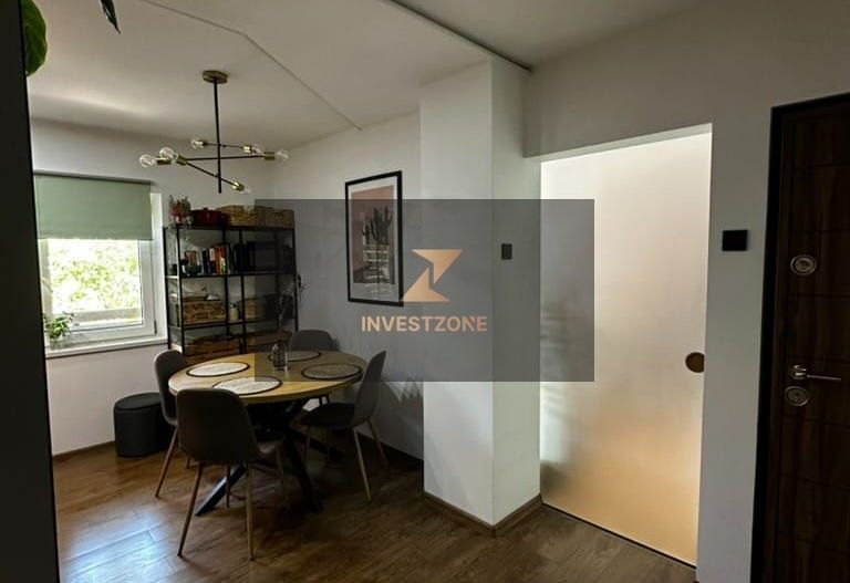 DE VANZARE APARTAMENT DE 2 CAMERE ET 2 ORADEA - Poză 1