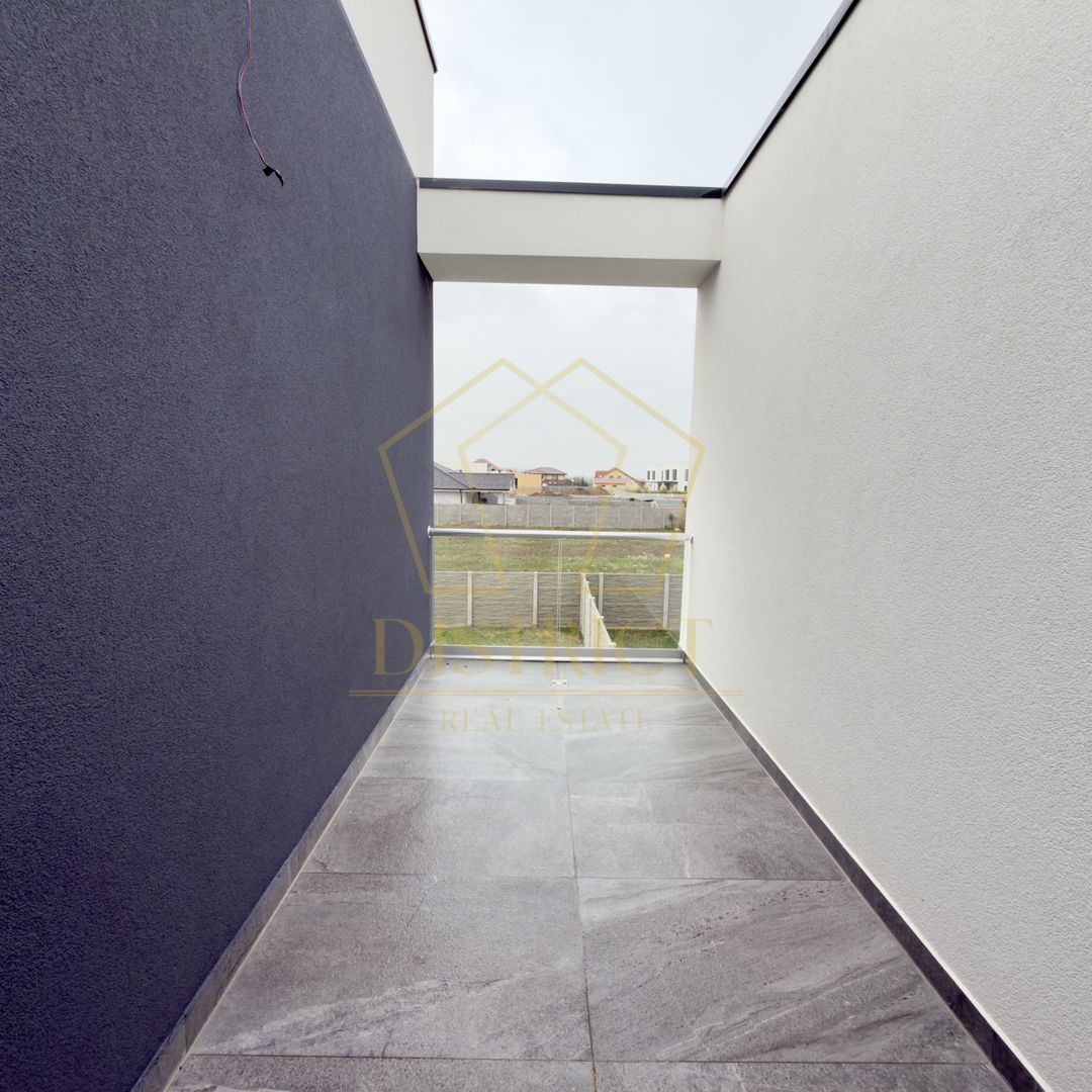 Com 0 | Duplex superb cu 5 camere despartit prin garaj | Dumbravita - Poză 7