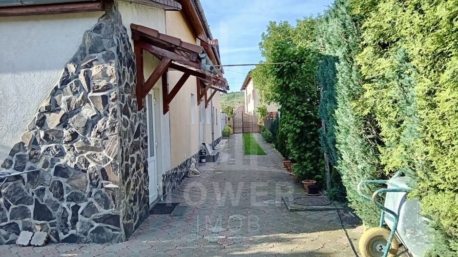 Casă la Cheie cu Garaj • Mutare Imediată • Gușterița,  Sibiu - Poză 8