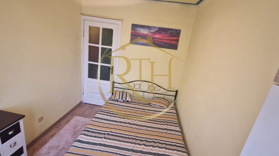 Vand apartament cu 4 camere in zona spitalul judetean,comision ,,0'' - Poză 8