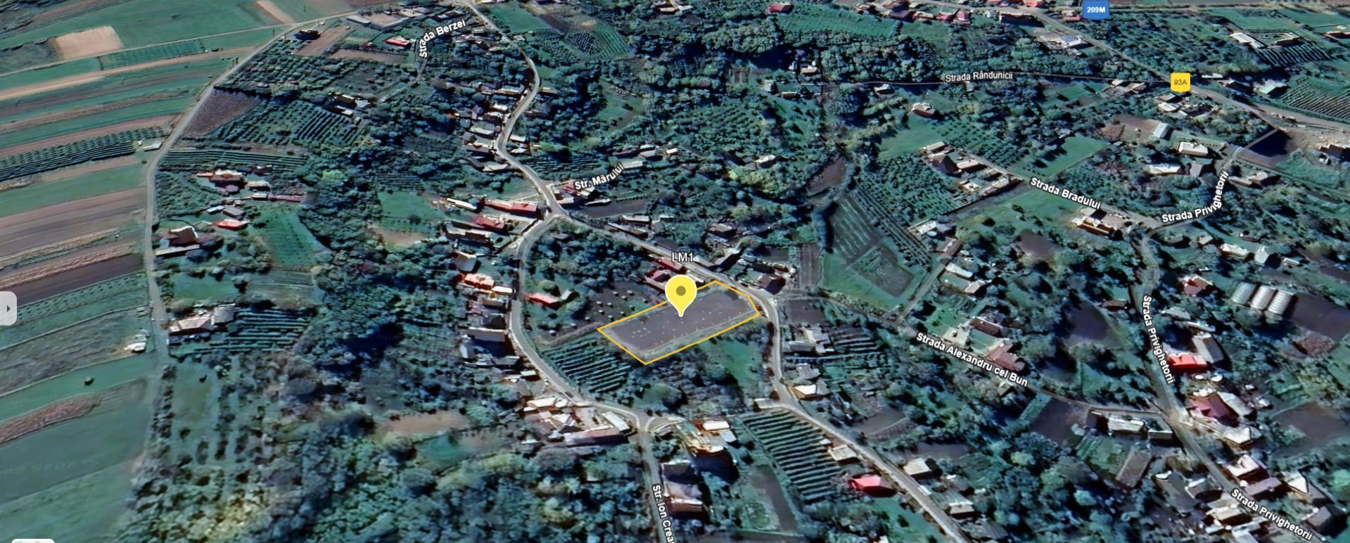 Teren de vânzare în Lamaseni, judet Suceava - Poză 3