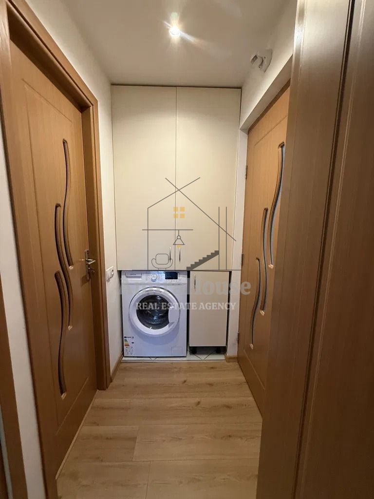 Apartament 3 camere mobilat si 2 garaje zona Bucium - Poză 12