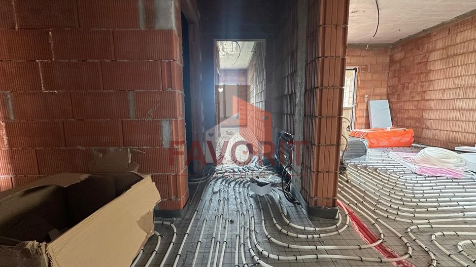 3 camere | 83 mp | Gradina proprie 50 mp | Bloc nou | dressing | 2 bai - Poză 9