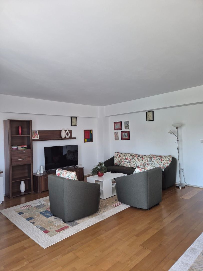 Apartament spatios Domenii - Poză 1