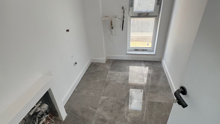 Vile Tunari, zona BUNA, Toate Utilitatile, curte 350m2 - Poză 15