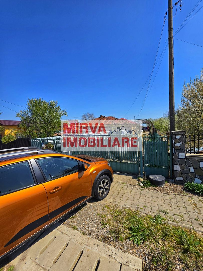 Casă 4 camere, 685 mp teren, renovată 2011 – Mănești, Zalhanaua - Poză 52