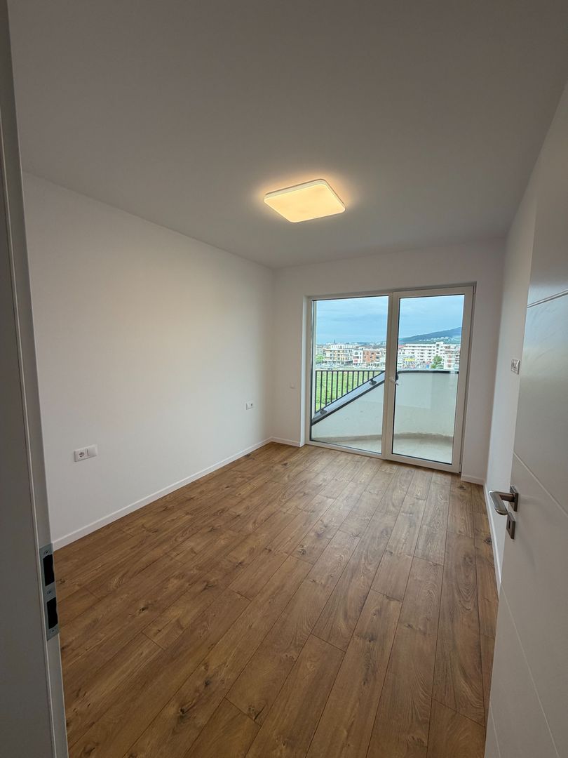 Apartament două camere, finisat nou, zona Eroilor - Poză 3