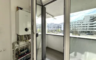 3 camere. Dormitor matrimonial cu baie en-suite. 83 mp Utili. - Poză 14