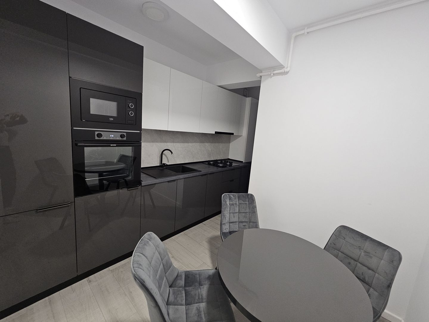 Apartament 2 cam + loc parcare - Poză 9