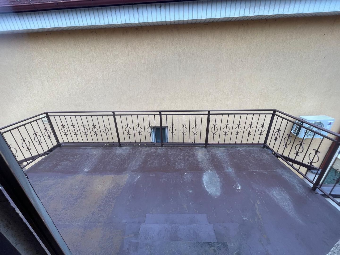 Chirie casă 3 camere ,terasa, curte acces auto – par Bratianu-1000 e/l - Poză 13