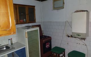 VILA 6 CAMERE, TEREN 300 MP, CAMPULUNG - Poză 13