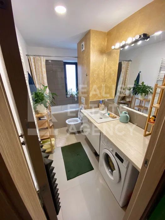 Vânzare, apartament 2 camere, zona Apărătorii Patriei - Poză 7