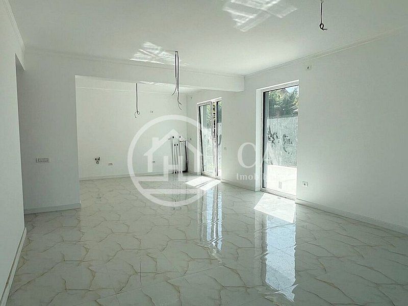 Casa cu 4 camere de vanzare in zona Dealuri, Oradea - Poză 1