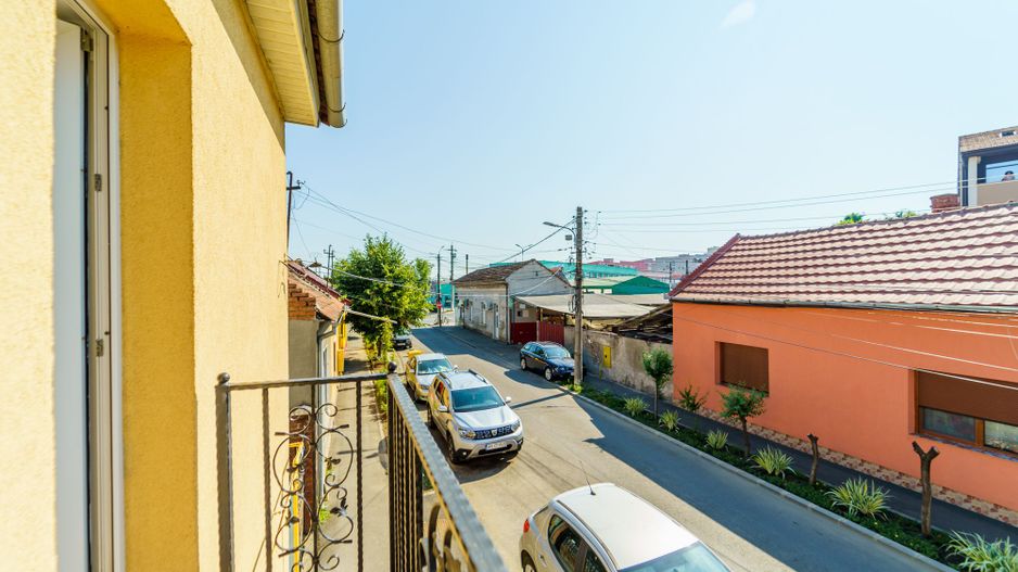 Apartament la casă zona Uta - Poză 10