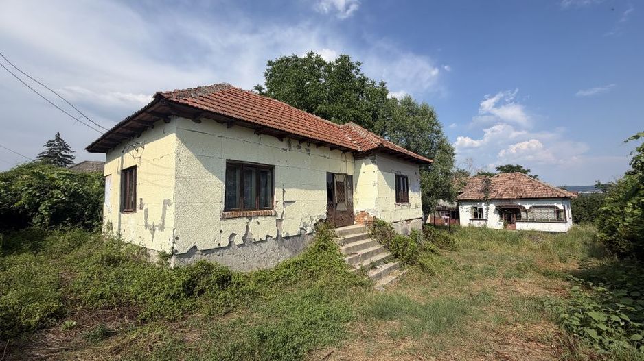 Casă bătrânească + teren 1.032 mp, Purcăreni, Argeș - Poză 2