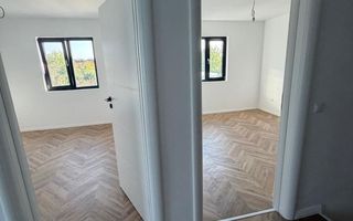 Casa de vânzare în Domnești, strada Ciutaci 5 camere - Poză 9