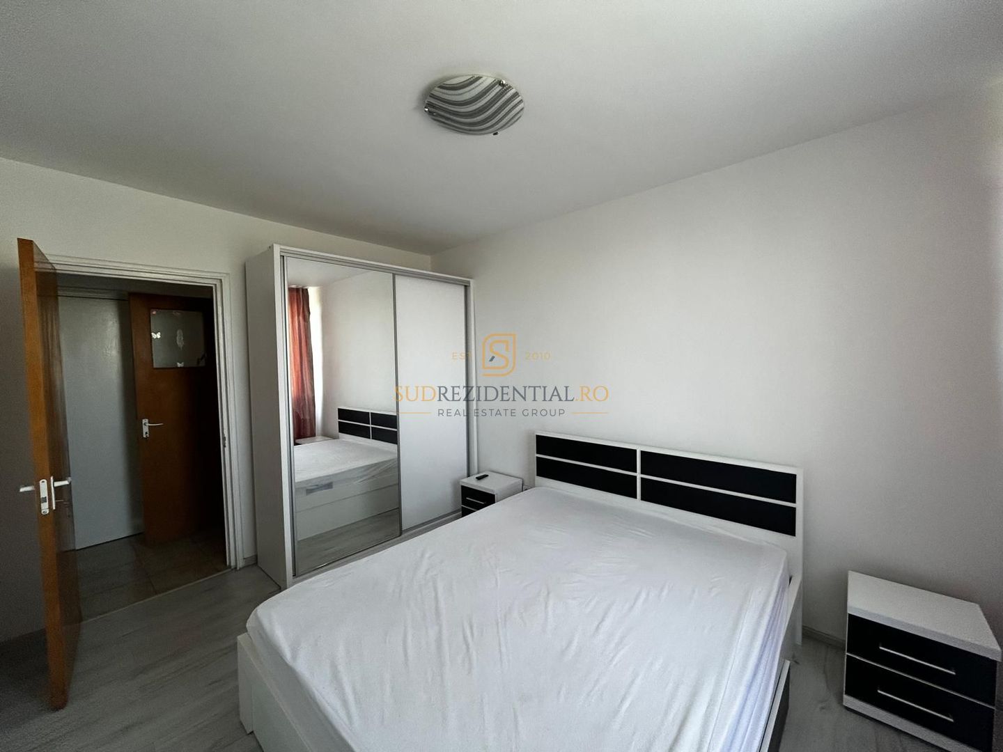 2 Camere Piata Sudului-Emil Racovita | Metrou | Mobilat | View Superb - Poză 3