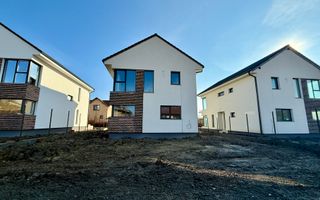 COMISION 0%! Casă individuală, 5 camere, 3 bai, teren 474 mp, Chinteni - Poză 1