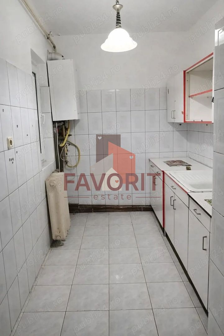 1 camera | etaj 1 | centrala proprie | zona excelenta | - Poză 2