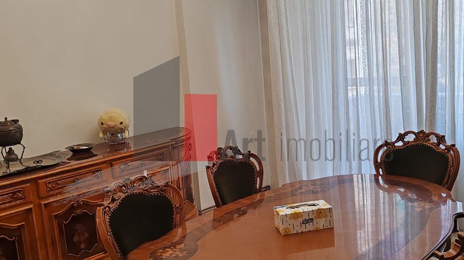 Apartament 4 camere cu centrală - Vasile Lascar - Poză 9