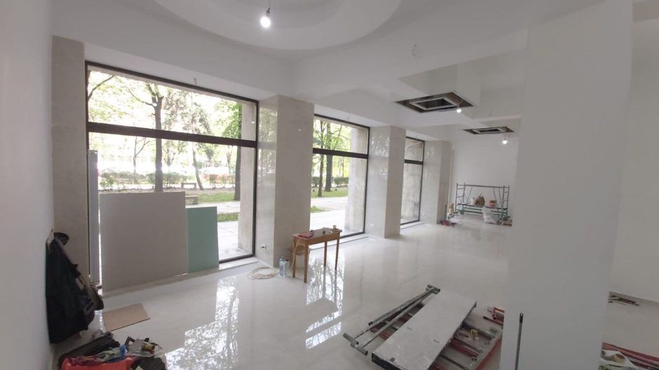 Spatiu Comercial Bld. Unirii T240 - Poză 4