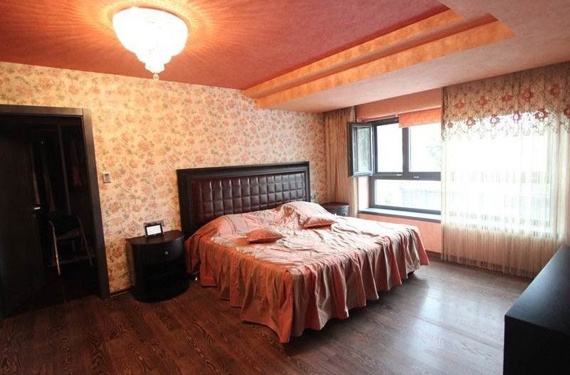 Casă / Vilă cu 7 camere în zona Lipovei - Poză 6