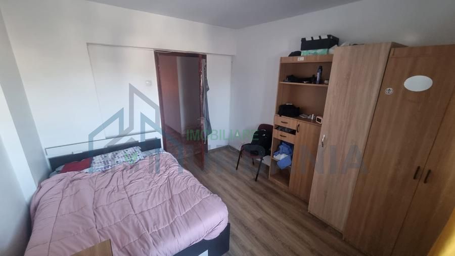 Închiriez apartament modern cu 4 camere, decomandat, complet mobilat și utilat, - Poză 12