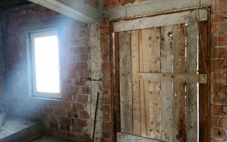 Casa la roșu de vânzare în Tomești/schimb garsoniera Iași - Poză 6