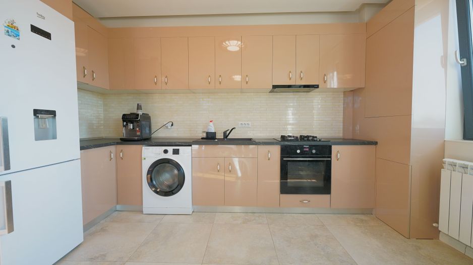 2 Camere + 2 Locuri de Parcare, Otopeni central, 400m DN - Poză 6