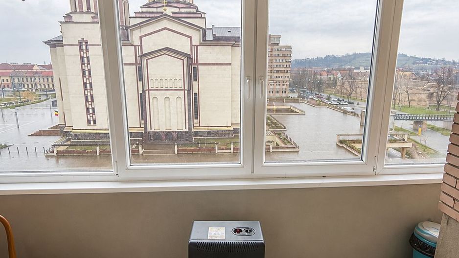 APARTAMENT 4 CAMERE ULTRACENTRAL - Poză 6