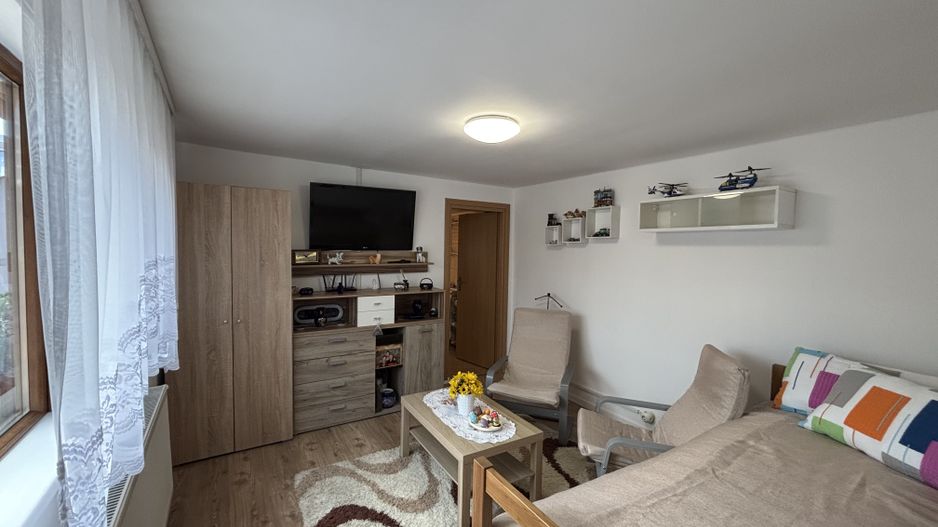 Casa de vânzare în zona Girocului - Poză 3