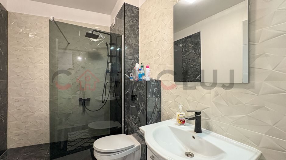 2 camere la cheie, bloc nou - Poză 6