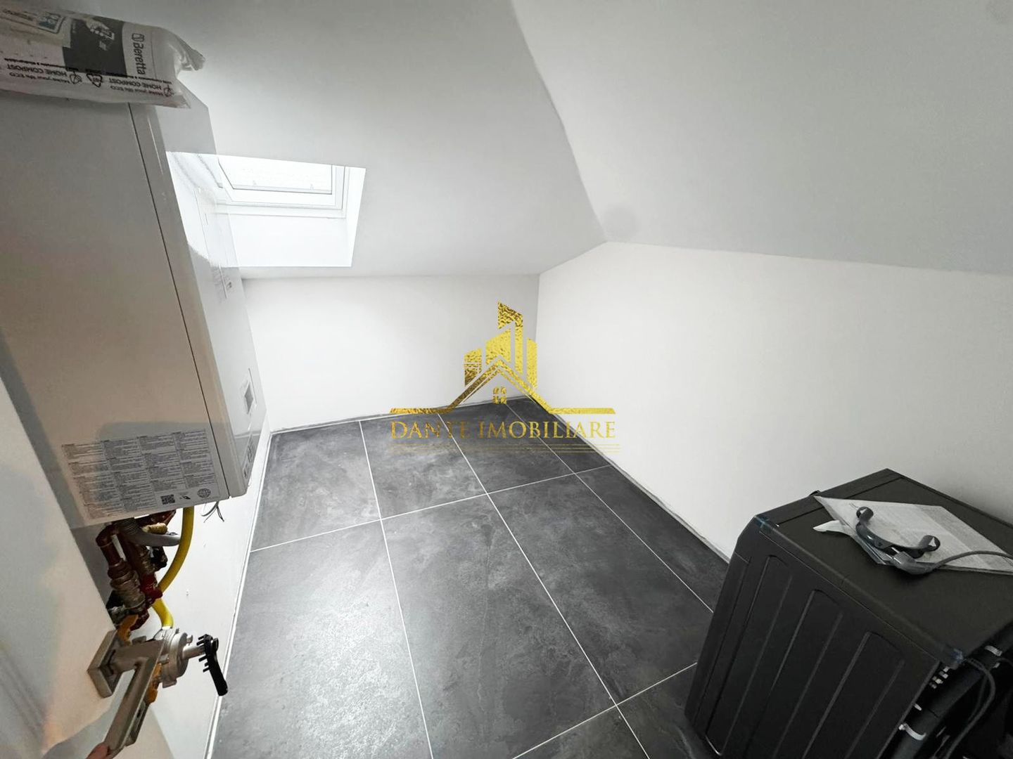 3 camere, TOTUL NOU, mobilat lux, bloc nou, parcare, Borhanciului - Poză 15