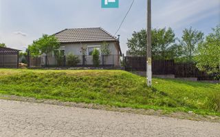 Casă renovată cu teren generos lângă Ususău - Poză 1