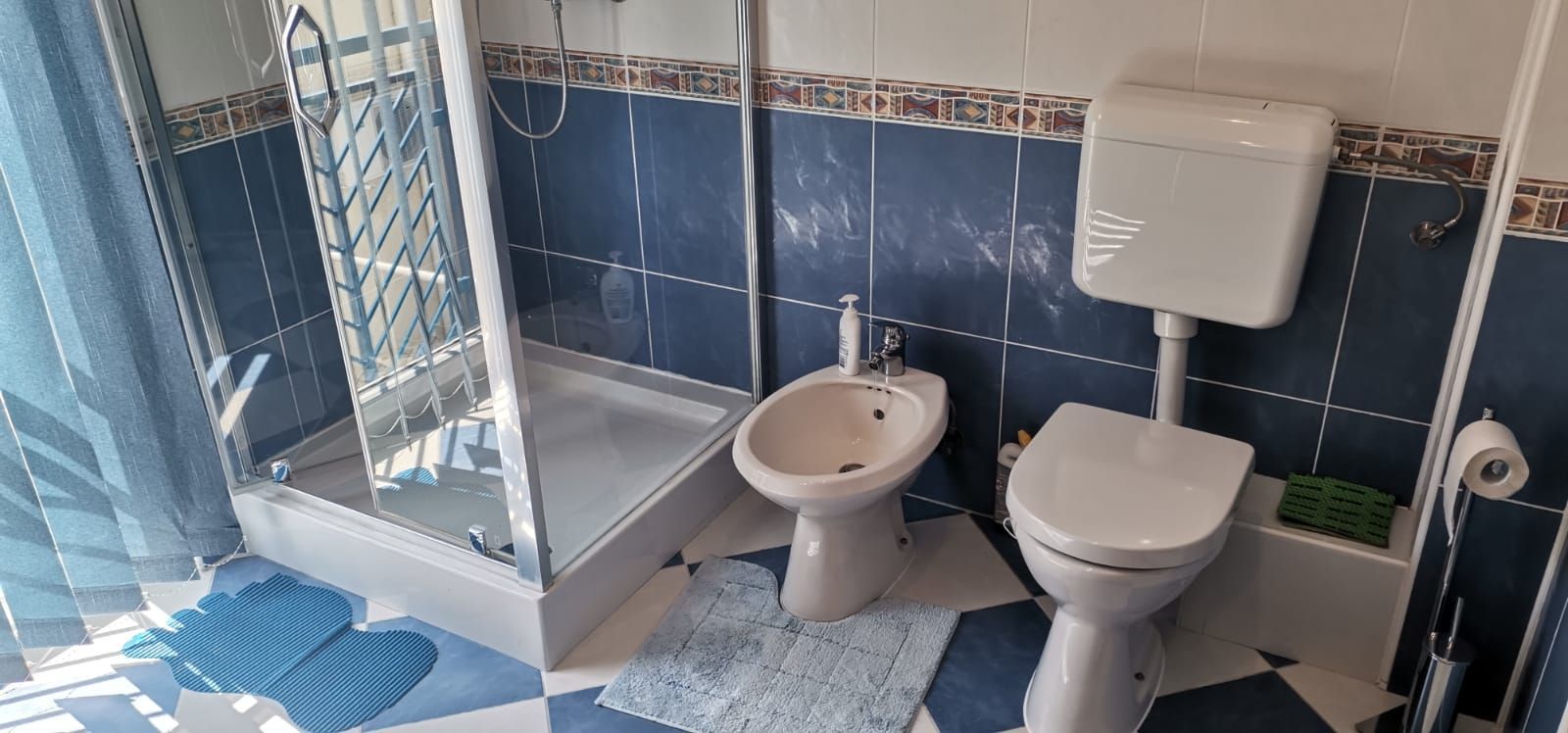 Casă deosebită în Fratellia, cu teren 657 mp - Poză 42