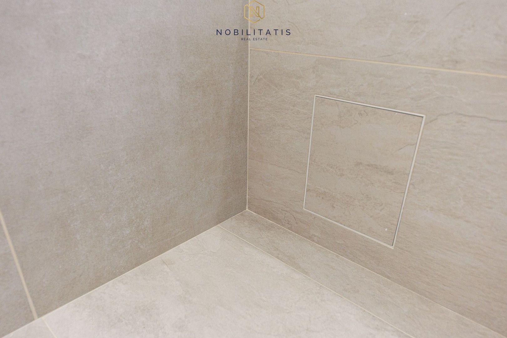 Duplex de vanzare la liziera padurii - 130 mp, 4 bai & 4 dormitoare - Poză 34