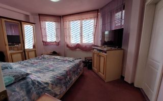 APARTAMENT IN VILA, 4 camere si terasa, Floresti central. - Poză 4