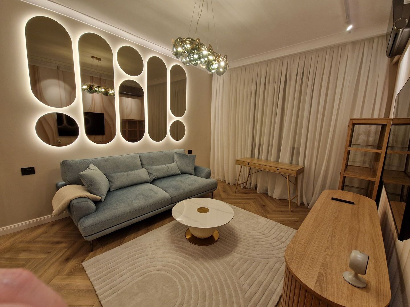 Apartament modern 2 camere, centrală proprie, zonă Orizont - Poză 1