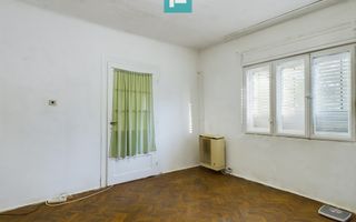 Casă cu 4 camere de vânzare în Sega - Poză 2