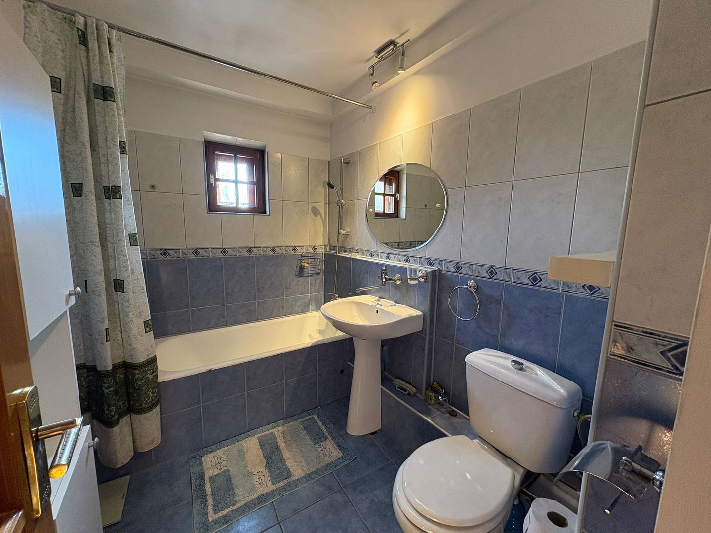 AP. 2 CAMERE PIATA SUDULUI, CENTRALA, LOC PARCARE, METROU 12 MINUTE - Poză 9