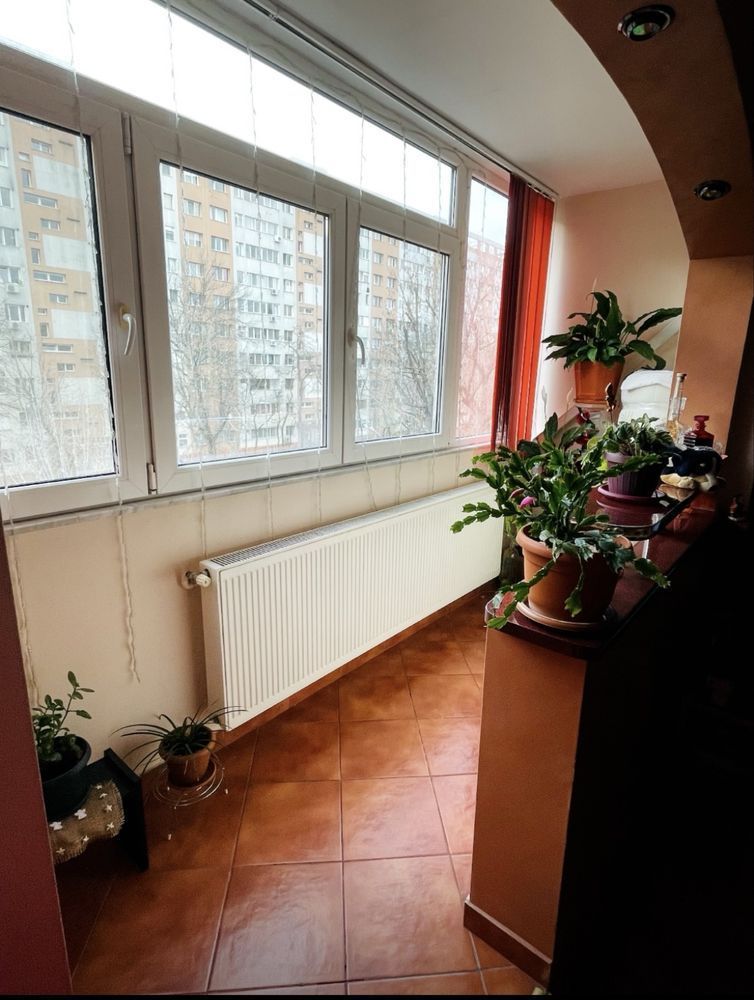 Apartament 3 camere - centrala proprie - Poză 3
