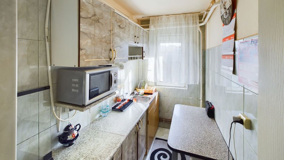 Apartament cu 4 camere zona Fortuna - Poză 8