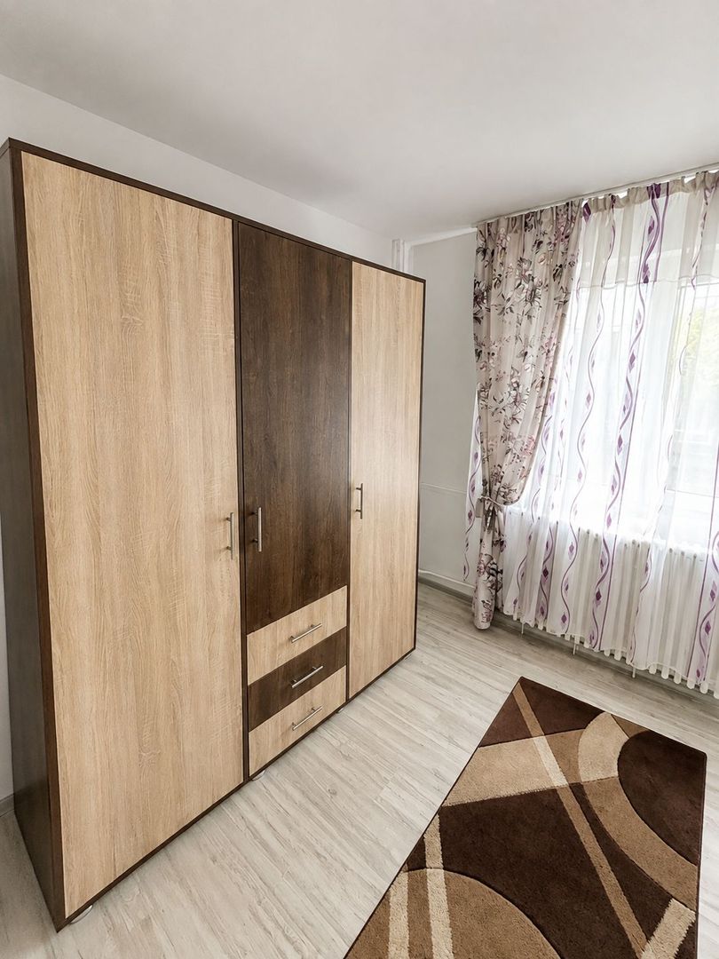 Închiriere apartament cu 3 camere, renovat în 2026  disponibil imediat - Poză 3