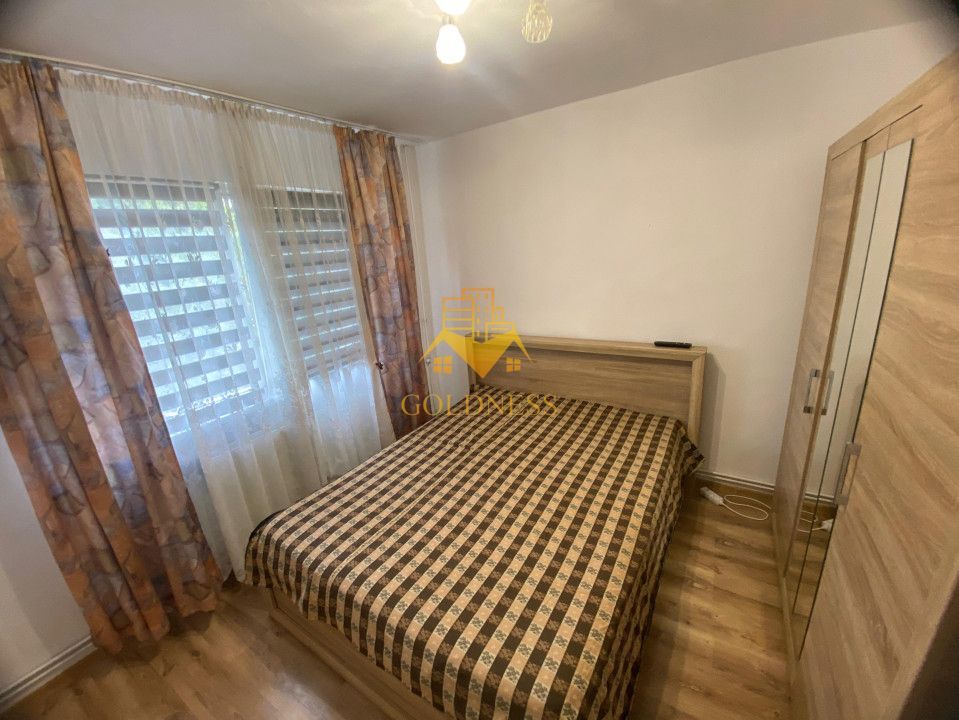 3 camere semidecomandate,  Cartierul Manastur, Zona Campului - Poză 1