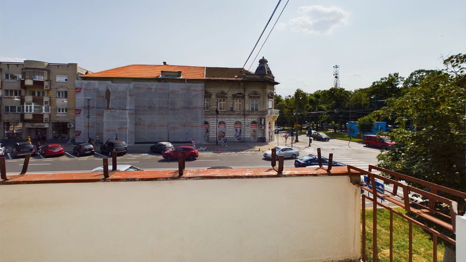 Apartament ultracentral pe B-dul Revoluției - Poză 18